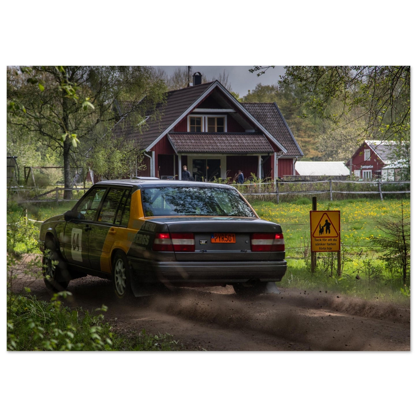 d1756143-da2e-4fe6-b545-b37ef85a6604