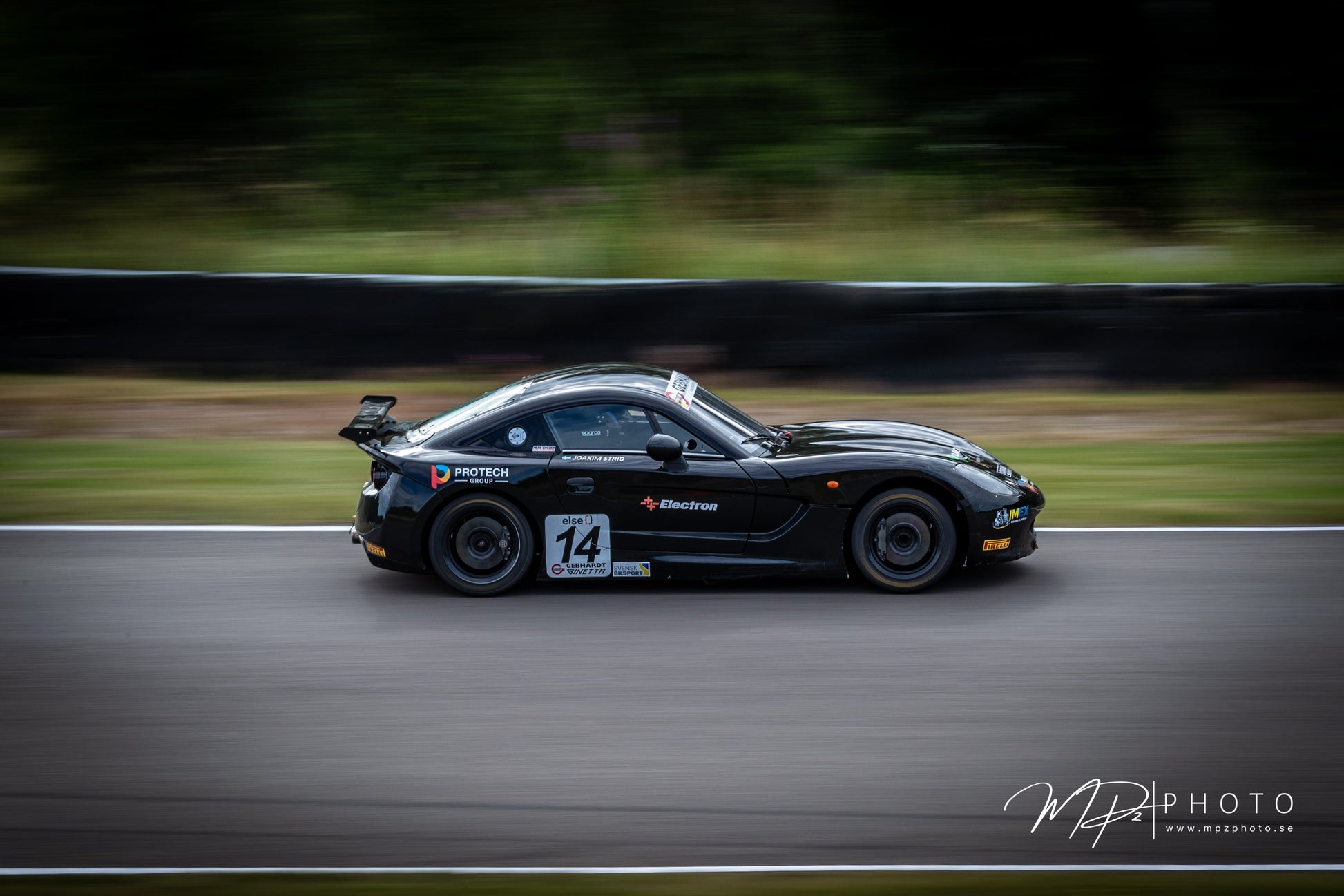 Joakim Strid #14 – Västkustloppet 2026 (Falkenbergs motorbana). Foto: MPzPhoto.