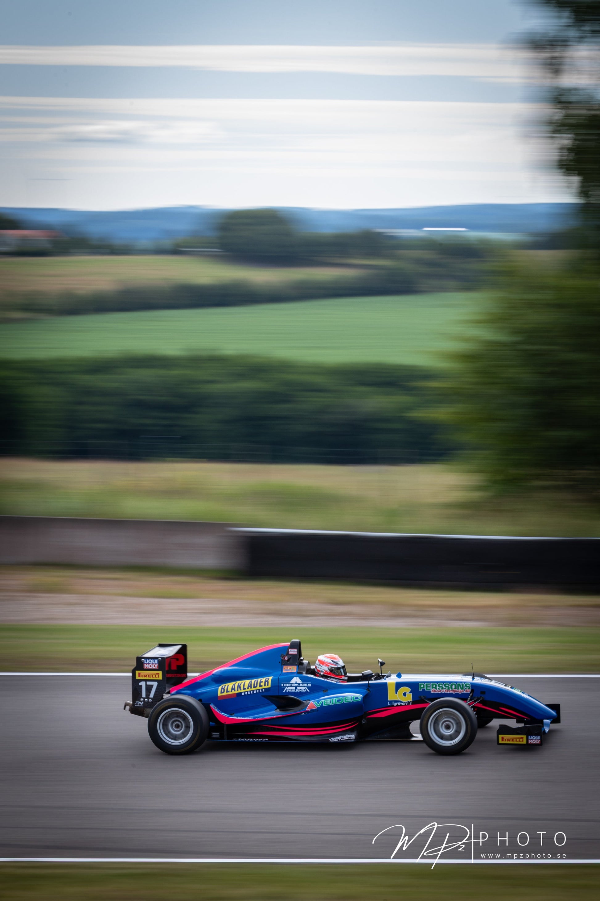 Olivia Ernstson #17 – Västkustloppet 2026 (Falkenbergs motorbana). Foto: MPzPhoto.