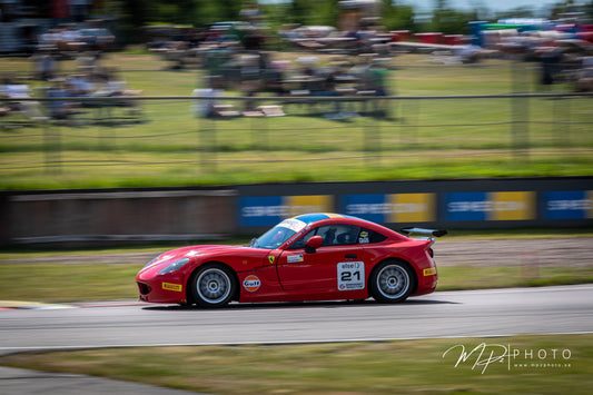 Karl-Arne Källström #21 – Västkustloppet 2026 (Falkenbergs motorbana). Foto: MPzPhoto.