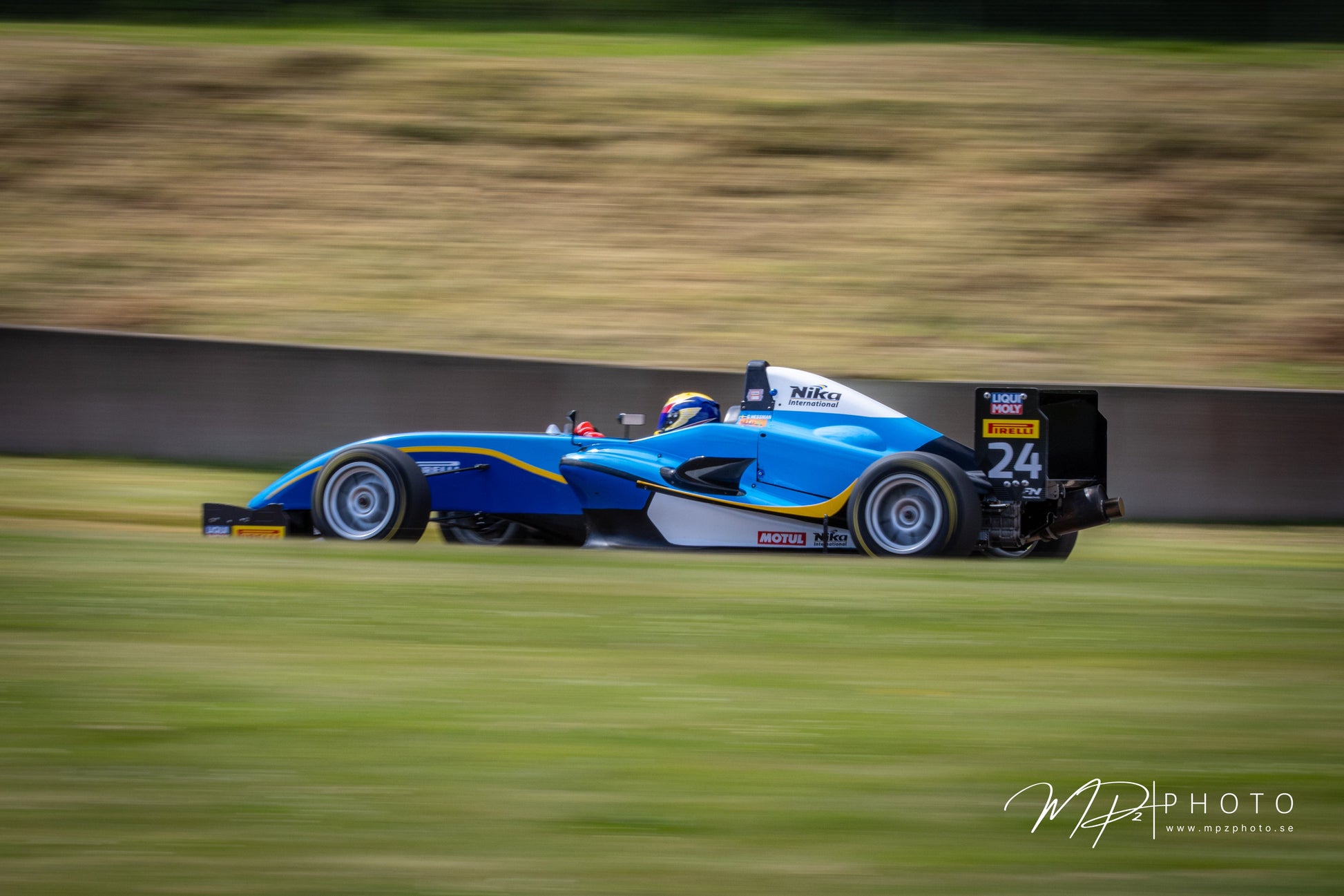 Celina Hessman #24 – Västkustloppet 2026 (Falkenbergs motorbana). Foto: MPzPhoto.