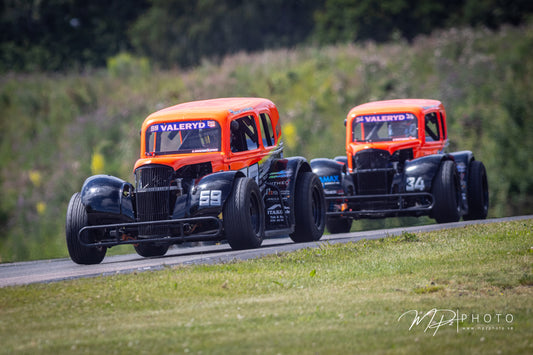 Oscar Lindberg #59 & Nicklas Lindberg #34 – Västkustloppet 2026 (Falkenbergs motorbana). Foto: MPzPhoto.