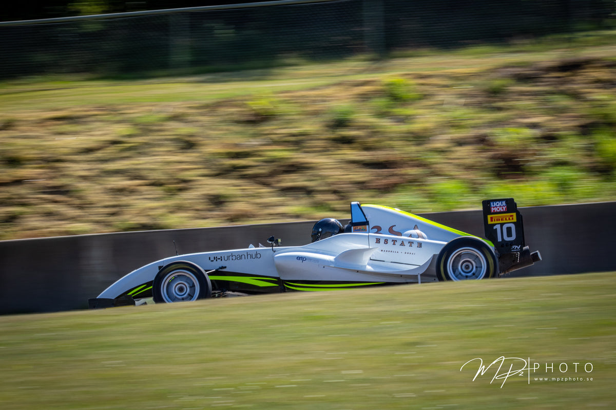 Vincent Kraft #10 – Västkustloppet 2026 (Falkenbergs motorbana). Foto: MPzPhoto.